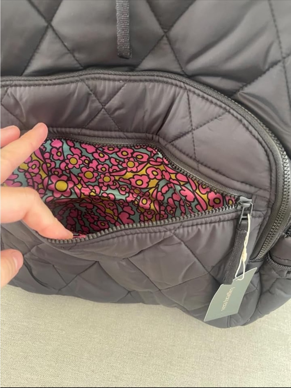 New Vera Bradley Featherweight Quilted Black Backpack - Picture 11 of 11